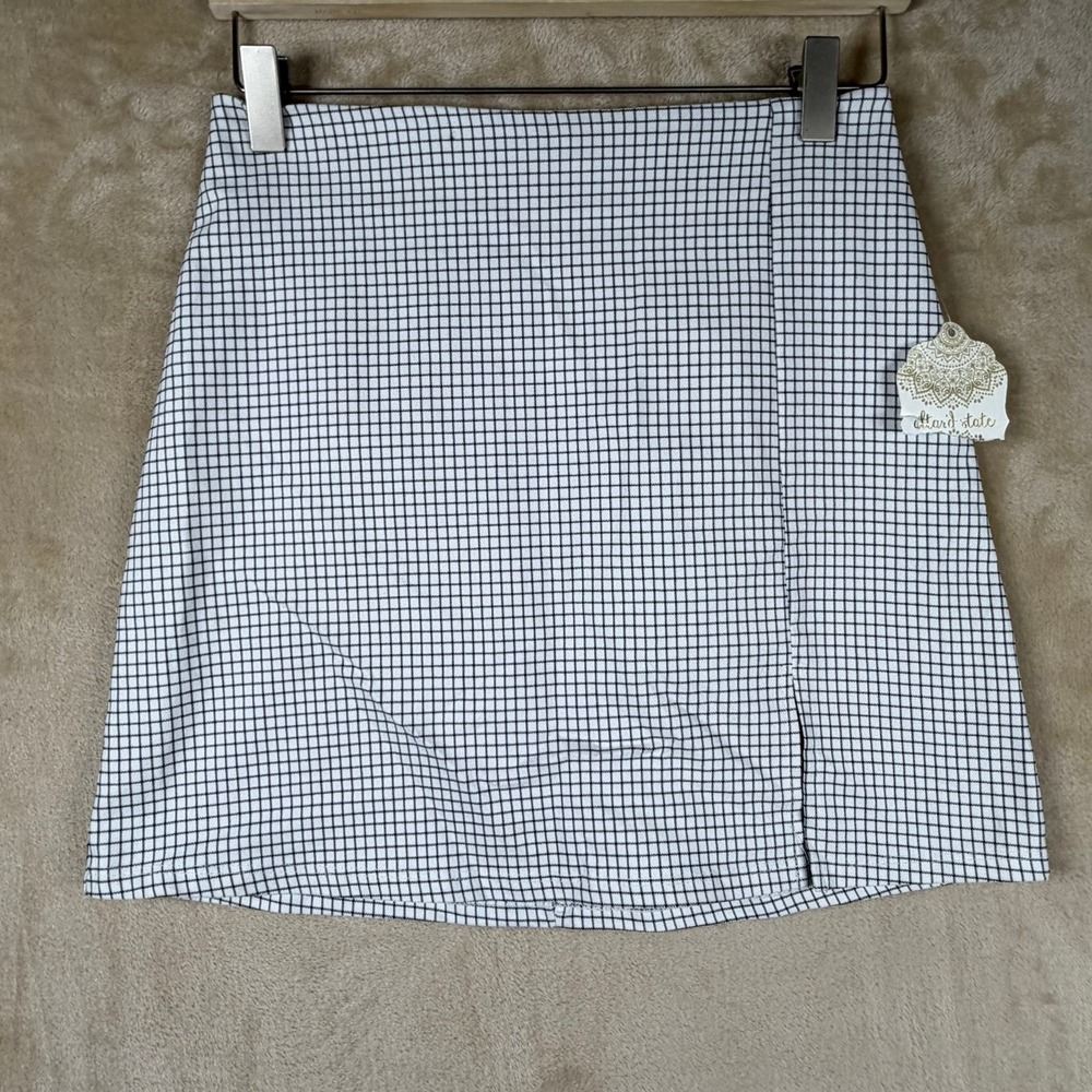 Altar'd State Womens White Black Grid Print Mini Skirt Size S NWT Preppy Chic‎